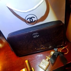 Authentic Chanel wallet